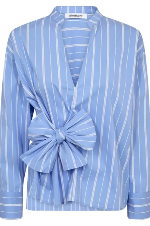 Co'Couture Shira Stripe Bow V-Bluse Pale Blue
