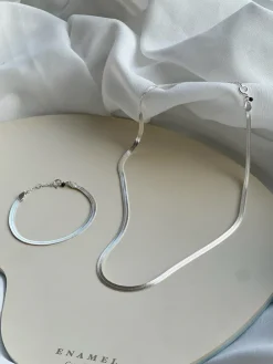 Enamel Caroline Halskæde