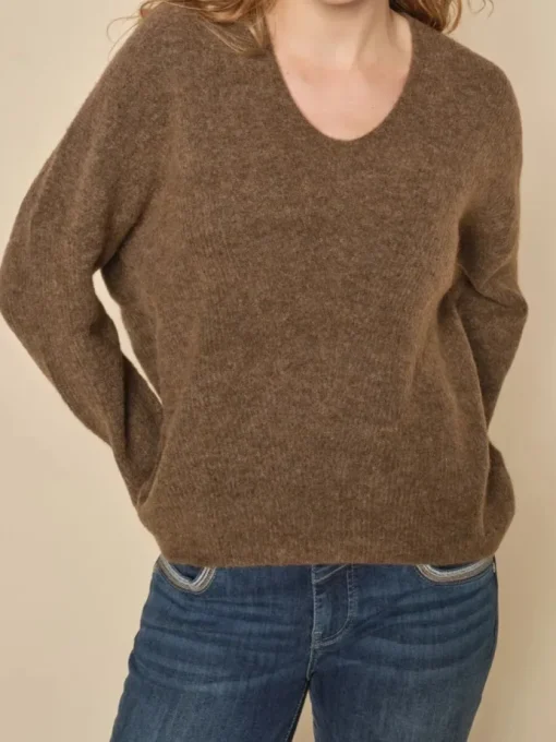 Mos Mosh Thora V-Neck Strik Rain Drum