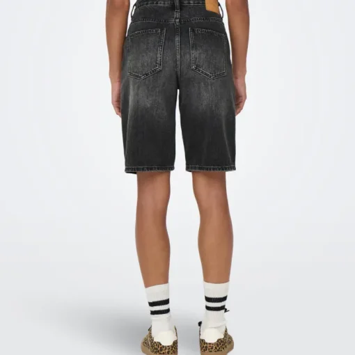 Only Sonny HW Wide Denim Shorts Washed Black NOS25